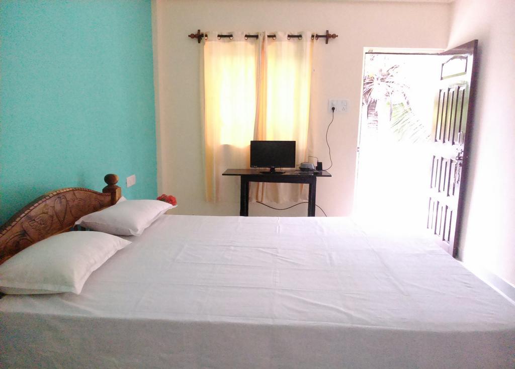 La Blanche Guest House Calangute Chambre photo